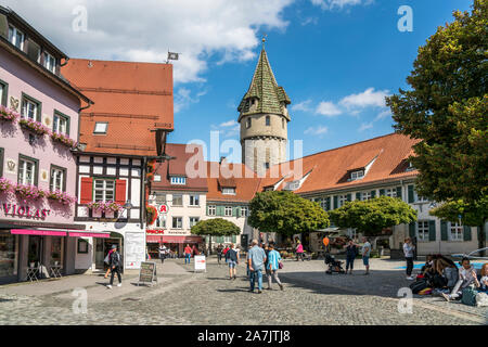 Fussgängerzone und Grüner Turm, Ravensburg, Oberschwaben, Baden-Württemberg, Deutschland | Fußgängerzone und Grünen Turm, Ravensburg, Obere Swa Stockfoto