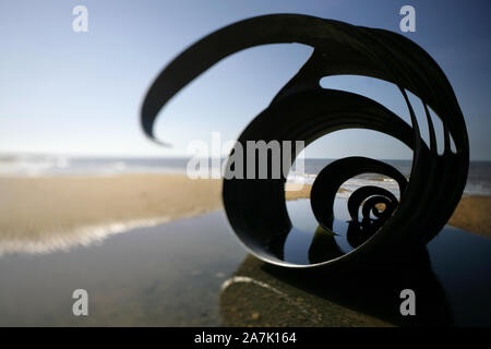 Der Kunst im öffentlichen Raum installation Maria Shell am Strand von Cleveleys, nr Blackpool, Fylde Coast, UK. Stockfoto