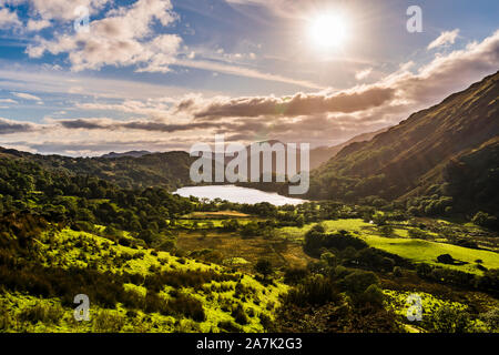 Sonnenuntergang über Llyn Gwynant, Snowdonia National Park, North Wales, UK Stockfoto