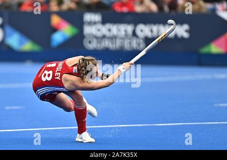 Stratford, London, UK. 3. November 2019. Giselle Ansley (Großbritannien). England v Chile. FIH-Frauen Olympic hockey nähere Bestimmung. Lee Valley Hockey und Tennis Center. Stratford. London. Vereinigtes Königreich. Credit: Sport in Bildern/Alamy leben Nachrichten Stockfoto