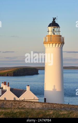 Cantick Head Lighthouse auf Wände, Orkney, Schottland. Auf der südlichen Ansätze zu Scapa Flow. Stockfoto