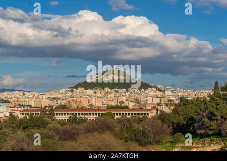 Panoramablick auf das Stadtbild von Athen, Griechenland. Stockfoto
