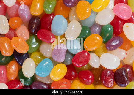 Ein buntes Sortiment an JELLYBEANS - Süßigkeiten oder Süßigkeiten Stockfoto