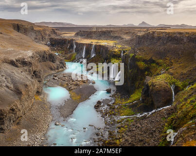 Sigoldugljufur, eine Schlucht mit Wasserfällen in Island Stockfoto