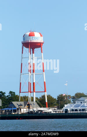 Der Wasserturm im United States Coast Guard Training Center in Cape May, New Jersey, USA Stockfoto