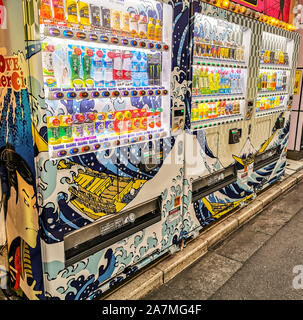 Automaten, HOKUSAI TOKIO Stockfoto