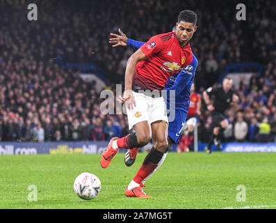 LONDON, ENGLAND - 18. FEBRUAR 2019: Marcus Rashford von Manchester dargestellt während der fünften Runde 2018/19 FA Cup Spiel zwischen dem FC Chelsea und Manchester United an der Stamford Bridge. Stockfoto