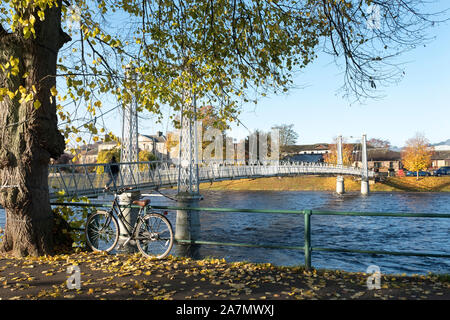 Infirmary Bridge, Hängebrücke über den Fluss Ness, Inverness, Schottland. Stockfoto