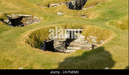 Die Überreste eines Hauses aus der Eisenzeit in Jarlshof, Shetland Stockfoto