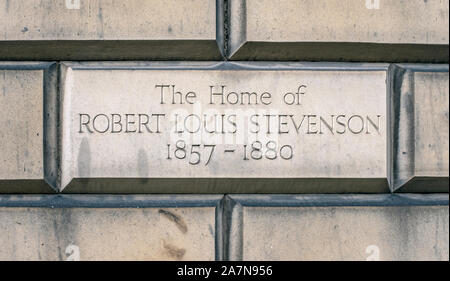 17 Heriot Row, Edinburgh, Schottland, Großbritannien, die Heimat von Autor Robert Louis Stevenson von 1857 bis 1880. Stockfoto