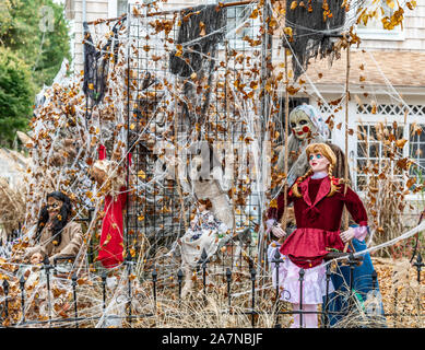 Aufwändige Halloween Dekorationen in East Hampton, New York Stockfoto