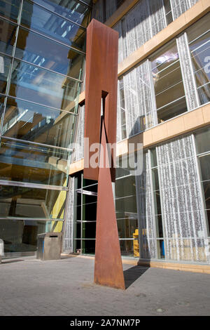 Ptolemäus Keil Skulptur wurde im Jahr 2006 der Bewitterung COR-TEN Stahl durch artist Beverly Pfeffer in Minneapolis, Minnesota gebaut. Stockfoto