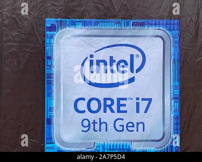 ---- Ein Logo der 9. Generation von Intel Core i7 ist während der Expo in Wuhan City gesehen, der Central China Provinz Hubei, 16. Juni 2019. Die Vereinigten Staaten Stockfoto