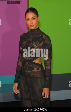 NEW YORK, NY - 28. Oktober: Janina Gavankar nimmt Apple TV+' die Morning Show" Weltpremiere auf David Geffen Halle am Oktober 28, 2019 in New York Stockfoto