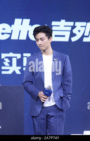 Chinesische Schauspieler Chen Xiao besucht eine Werbeveranstaltung für Gillette in Shanghai, China, 5. August 2019. Stockfoto