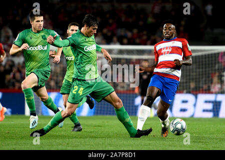 Granada, Spanien. 03 Nov, 2019. Granada CF Player Alvaro Vadillo in Aktion während des Spiels von La Liga Santander zwischen Granada CF und Real Sociedad. (Endstand; Granada CF 1:2 Real Sociedad) Credit: SOPA Images Limited/Alamy Live Nachrichten gesehen Stockfoto