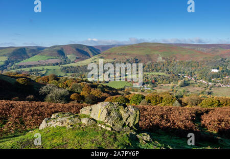 Die Long Mynd und Asche Hohl vom Gipfel des Ragleth Hill Church Stretton, Shropshire gesehen Stockfoto