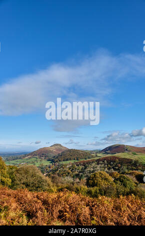 Caer Caradoc, Hazler Helmeth Hill, Hill und Hope Bowdler Hill aus Ragleth Hill am frühen Abend Licht gesehen, Church Stretton, Shropshire Stockfoto