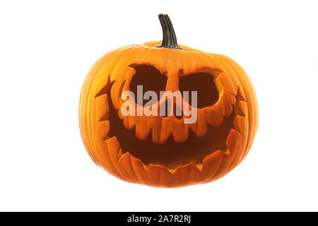 Halloween Kürbis unheimlich Gesicht auf weißem Hintergrund. Stockfoto