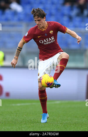 Rom, Italien. 02 Nov, 2019. Nicolo' Zaniolo der AS Roma während der Serie ein Match zwischen Roma und Napoli im Stadio Olimpico, Rom, Italien Am 2. November 2019. Foto von Giuseppe Maffia. Credit: UK Sport Pics Ltd/Alamy leben Nachrichten Stockfoto