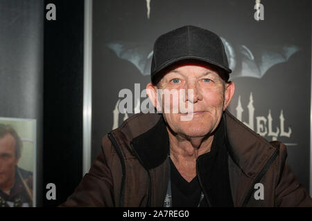 DÜSSELDORF-Neuss, Deutschland - Am 2. November 2019: Scott Reiniger (* 1948, US-amerikanischer Schauspieler - Original Dawn of the Dead (1978)) am Wochenende der Hölle 2019 Stockfoto