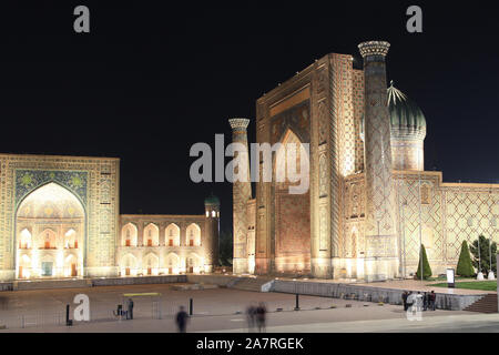 Usbekistan. Samarkand. Blick auf Registan Stockfoto