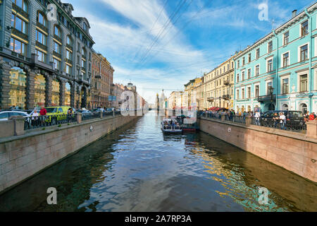 Sankt Petersburg, Russland - ca. August 2017: Sankt Petersburg urbanen Landschaft in der Tageszeit. Stockfoto