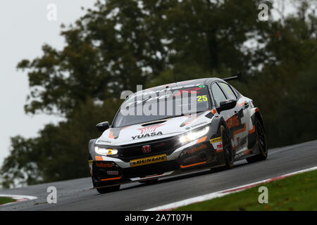 Matt Neal (GBR) Halfords Yuasa Team Dynamics Honda Civic Stockfoto