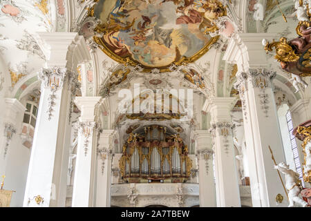 Der kirchenorgel Pfarrkirche St. Georg und Jakobus, Isny im Allgäu, Baden-Württemberg, Deutschland | St. Georg und Jakobus Kirche Orgel, Isny im EIN Stockfoto