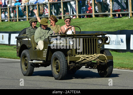 Willys Jeep, D-Day Gedenken, 75. Jahrestag der Landung in der Normandie, Zweiter Weltkrieg, militärische Fahrzeuge, Goodwood Revival 2019, September 201 Stockfoto