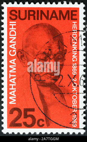 Mahatma Gandhi auf Briefmarke von Suriname Stockfoto