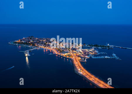 Blick auf die Drohne zum Meer Stadt Nessebar am Schwarzen Meer, Bulgarien Stockfoto