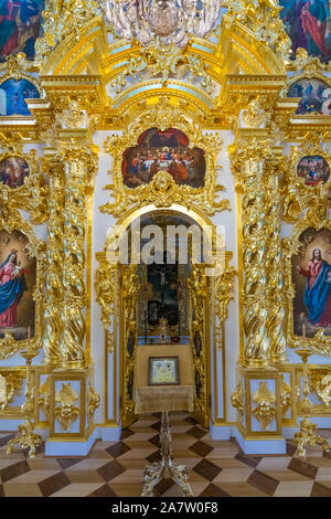 Die kaiserliche Kapelle Innenraum des Grand Kirche am Schloss Peterhof, Petergof, St. Petersburg, Russland. Stockfoto