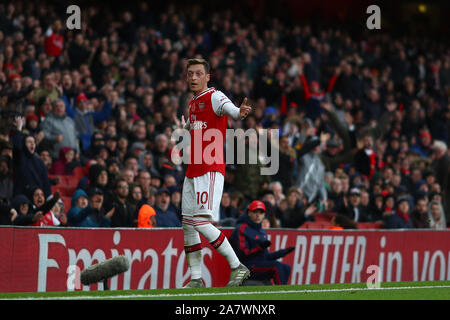 Mesut Ozil von Arsenal Arsenal v Wolverhampton Wanderers, Premier League, Emirates Stadium, London, Großbritannien - 2 November 2019 Editorial nur verwenden - DataCo Einschränkungen Stockfoto