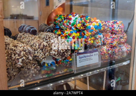 Anzeige der Süßigkeit, Äpfel und andere süße Leckereien Stockfoto