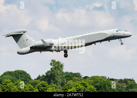 - GILZE Rijen, Niederlande - 30. MAI 2018: eine Gulfstream G550 Luftgestützte Frühwarnung und Kontrolle Flugzeug der italienischen Luftwaffe. Stockfoto