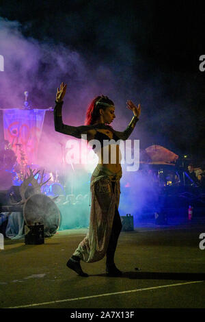 Parade der verlorenen Seelen, Feuershow, Vancouver, British Columbia, Kanada Stockfoto