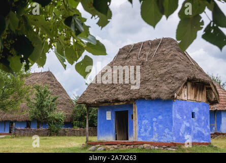 19 Holz und Lehm traditionelle Ferienhaus in Oas Village Museum in Negresti-Oas Stadt im Kreis Satu Mare in Rumänien Stockfoto