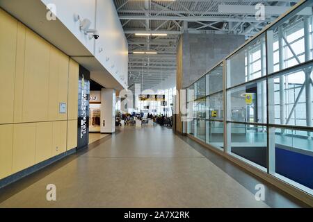 QUEBEC CITY, Kanada - 2 May 2019 - Blick auf den Internationalen Flughafen Jean Lesage (YQB) in Quebec City, Kanada. Stockfoto