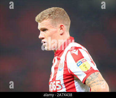 4. November 2019, Bet365 Stadium, Stoke-on-Trent, England; Sky Bet Meisterschaft, Stoke City v West Bromwich Albion: James McClean (11) von Stoke City Credit: Conor Molloy/News Bilder Stockfoto