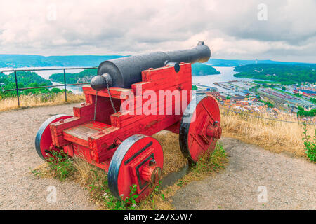 Die alte Kanone in Fredriksten Festung in der Nähe der Stadt Halden. Norwegen Stockfoto