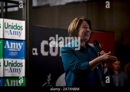 Philadelphia, Pennsylvania, USA. 4. Nov 2019. Demokratische Präsidentschaftskandidaten der US-Senator Amy Klobuchar hält eine Veranstaltung in Philadelphia, PA am 4. November 2019. Credit: OOgImages/Alamy leben Nachrichten Stockfoto