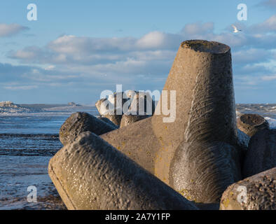 Port Norden Maulwurf im Winter, Liepaja, Lettland. Stockfoto