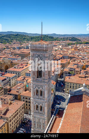 Florenz, Italien - 27. August 2018: Kirchturm Duomoo in Florenz - die Kathedrale von Santa Maria Del Fiore Stockfoto