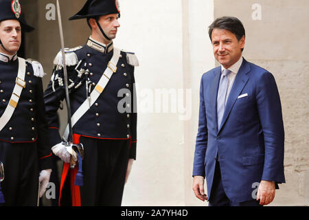 Italien, 31. Oktober 2019: der italienische Ministerpräsident Giuseppe Conte erfüllt Edi Rama, Premierminister der Republik Albanien, im Palazzo Chigi. Photo R Stockfoto