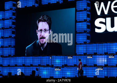 November 04, 2019. Lissabon, Portugal. Die Freiheit der Presse Stiftung, Edward Snowden in Web-Gipfel 2019 © Alexandre de Sousa/Alamy leben Nachrichten Stockfoto