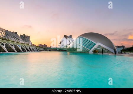 Stadt der Künste und Wissenschaften, Ciutata de les Arts i les Ciencies, Valencia, Spanien. Sunset View Stockfoto