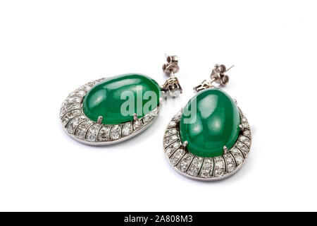 Jadeit Jade und Diamant Ohrringe. Stockfoto