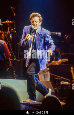 Billy Joel durchführen bei Wembley Arena 8. Juni 1984 Stockfoto