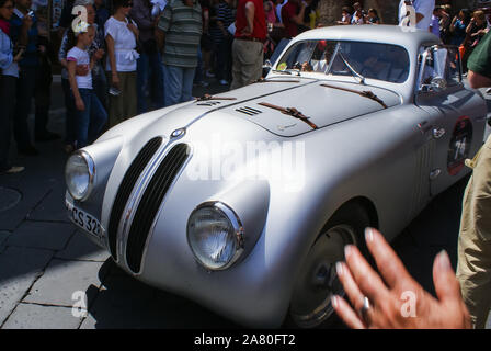 Mille Miglia 2009 - Ankunft in Siena, historische Straße Rennen Stockfoto